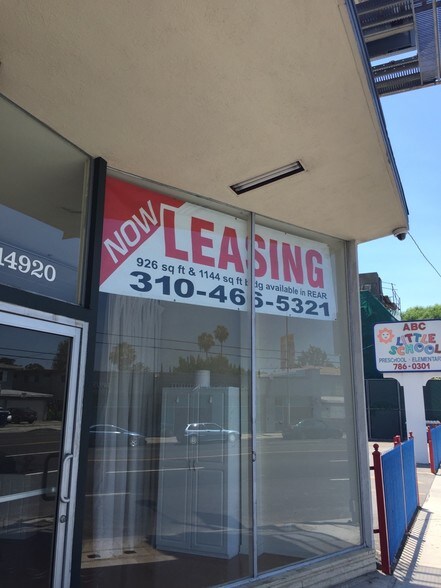 14918 Burbank Blvd, Sherman Oaks, CA à louer - Photo de l’immeuble – Image 2 sur 6