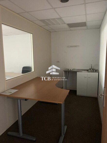 10 Rue De Thessalie, La Chapelle-sur-Erdre à louer - Photo de l’immeuble – Image 3 sur 3