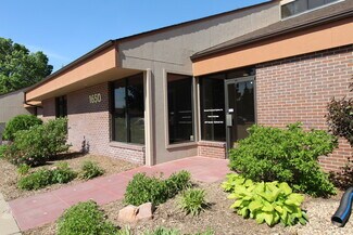 Plus de détails pour 1650 S 70th St, Lincoln, NE - Bureau à louer