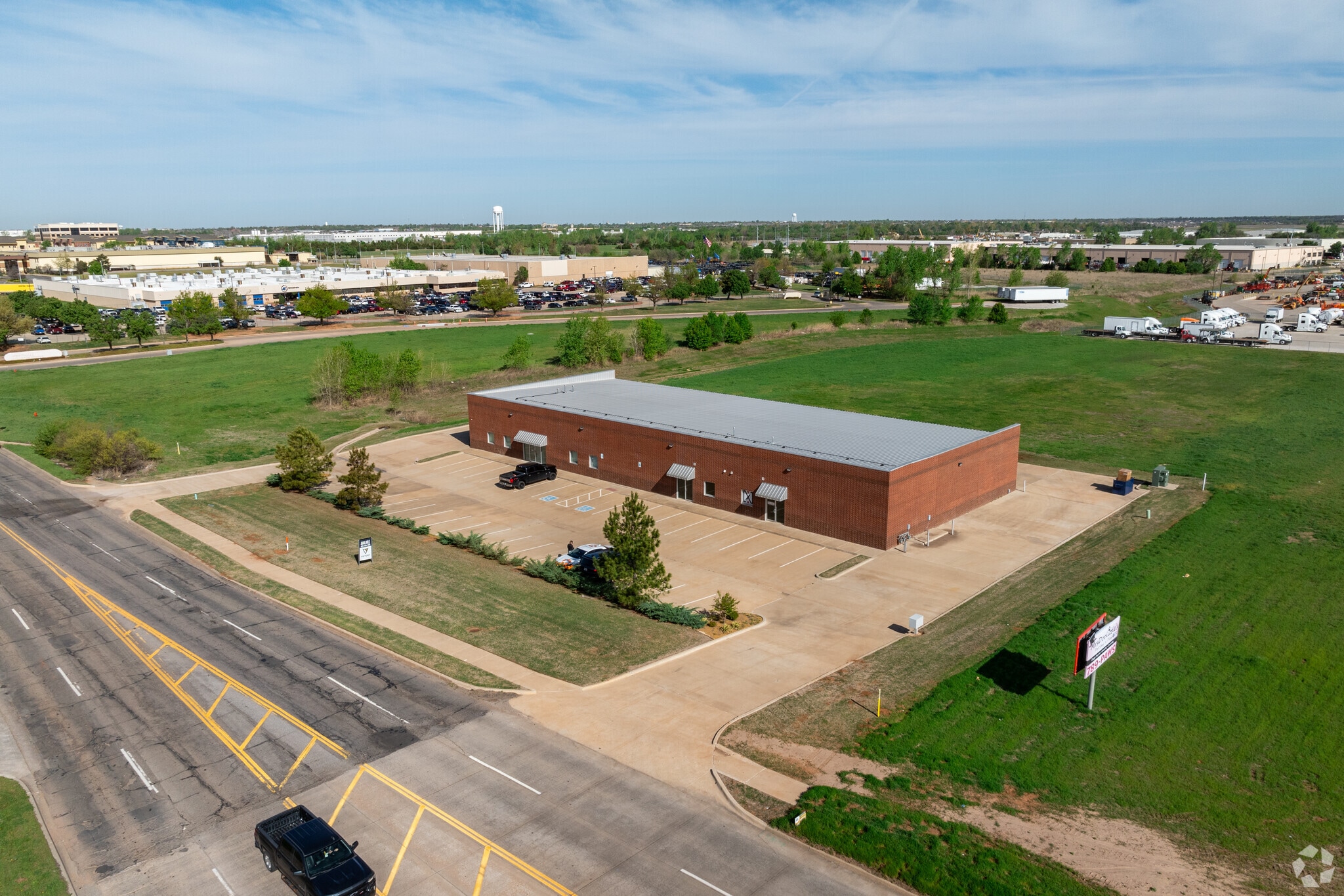 9817 W Reno Ave, Oklahoma City, OK à louer Photo de l’immeuble– Image 1 sur 6
