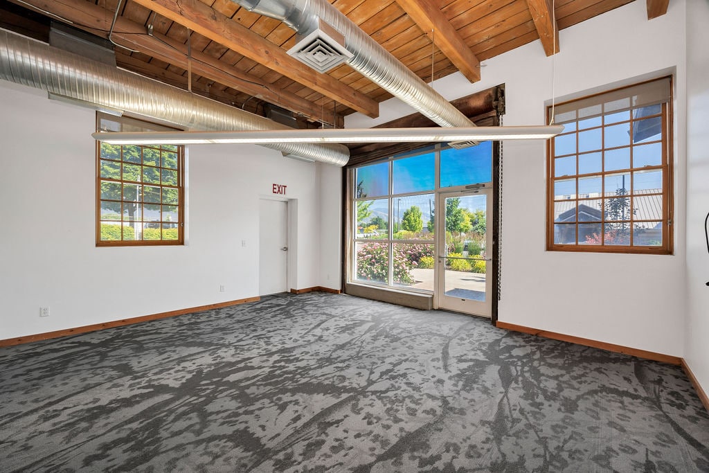 255 S 300 W, Logan, UT à louer Photo intérieure– Image 1 sur 59