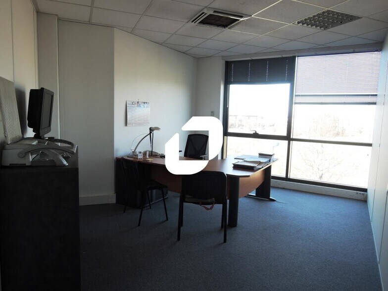 Bureau dans Montévrain à louer - Photo intérieure – Image 3 sur 12