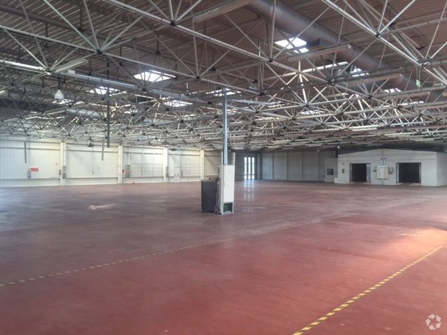Industriel/Logistique dans Tres Cantos, Madrid à vendre Photo de l’immeuble– Image 1 sur 9