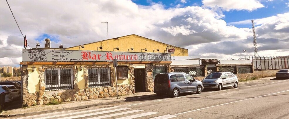 Local commercial dans Fuenlabrada, Madrid à vendre - Photo de l’immeuble – Image 3 sur 22