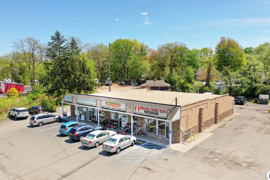 34 Leonardville Rd, Belford, NJ à vendre - Photo de l’immeuble – Image 3 sur 4