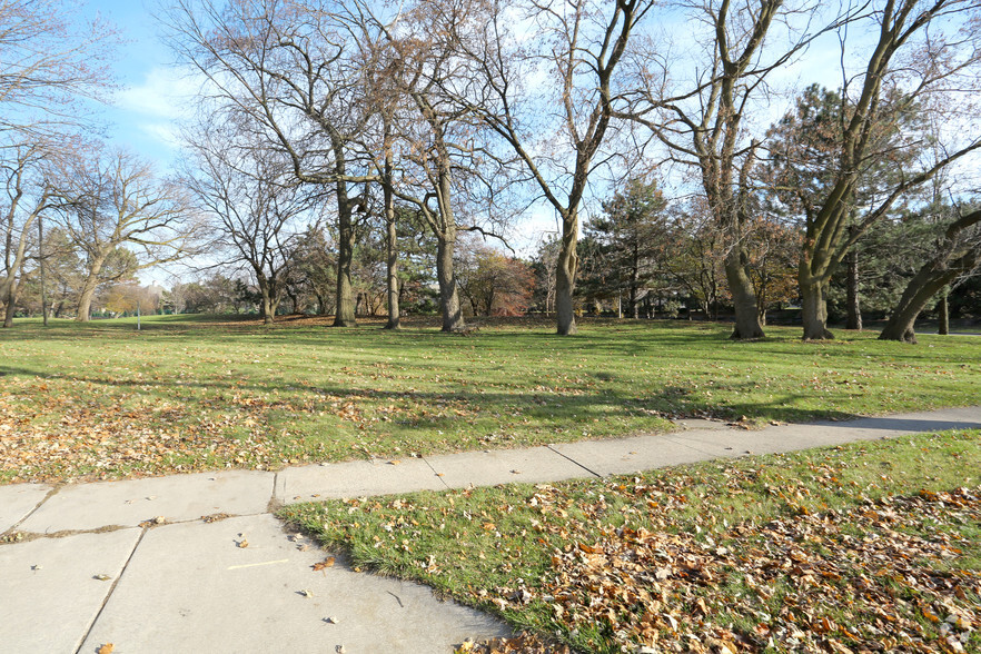 Stone St, Port Huron, MI à vendre - Photo principale – Image 1 sur 1