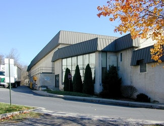 Plus de détails pour Parkmount Rd, Aston Township, PA - Bureau, Industriel/Logistique à louer