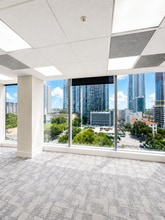3050 Biscayne Blvd, Miami, FL à louer Photo intérieure– Image 2 sur 2