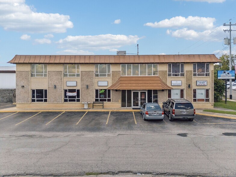 506 College St W, Fayetteville, TN à vendre - Photo de l’immeuble – Image 3 sur 50