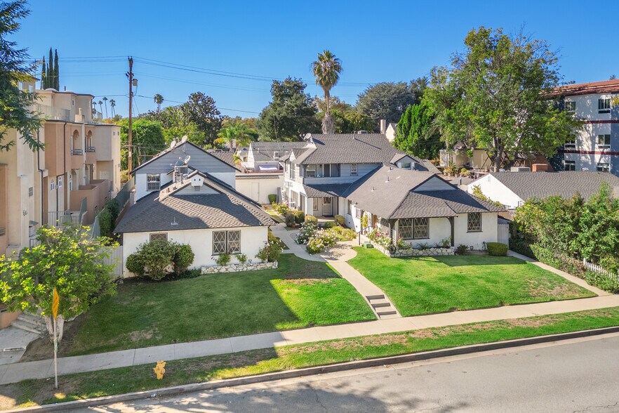 4441-45 Tujunga 4441-45 Tujunga ave, North Hollywood, CA à vendre - Photo de l’immeuble – Image 3 sur 34