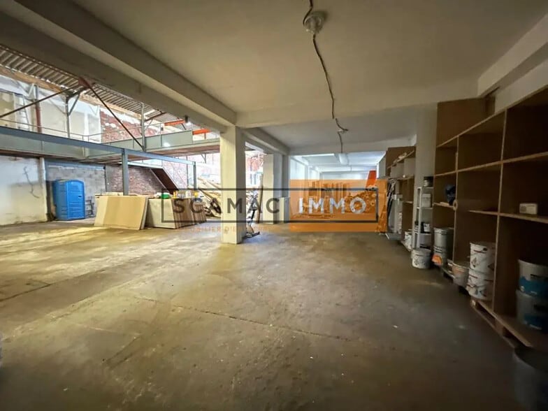 Local d'activités dans Champigny-sur-Marne à vendre - Photo de l’immeuble – Image 3 sur 4