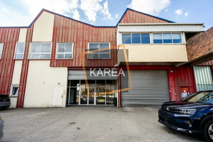 Local d’activités dans Noisiel à louer - Photo de l’immeuble – Image 3 sur 5