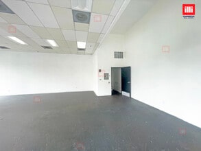 2101-2117 W Pico Blvd, Los Angeles, CA à louer Photo intérieure– Image 1 sur 2
