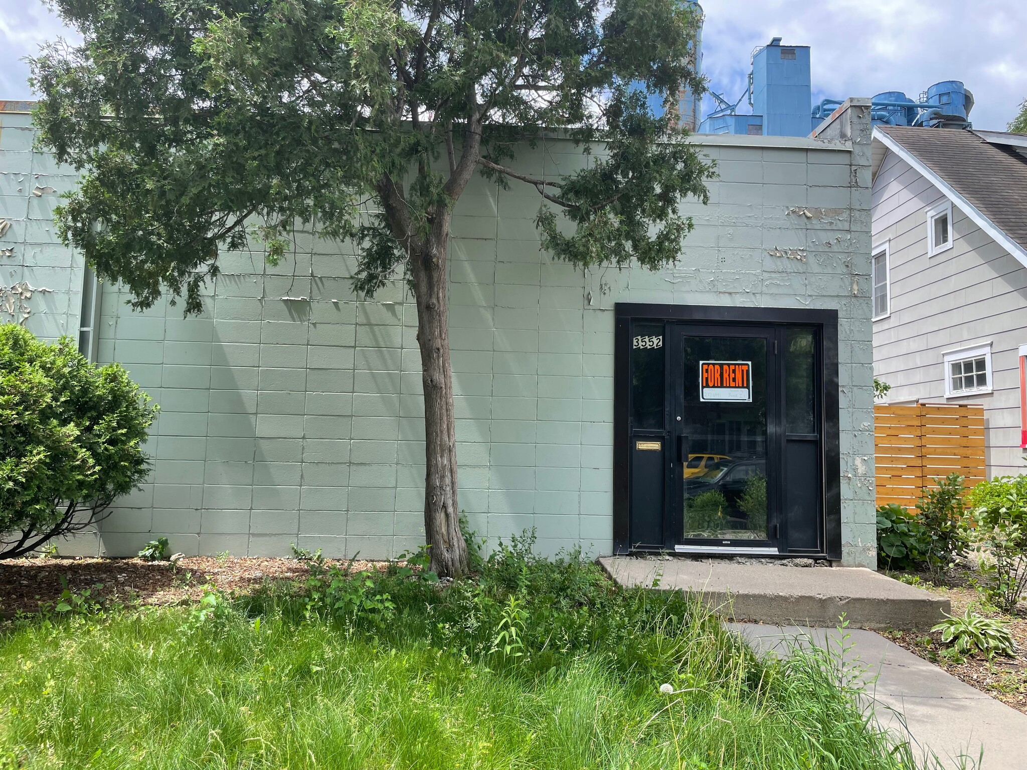 3552-3556 Snelling Ave, Minneapolis, MN à louer Photo de l’immeuble– Image 1 sur 14