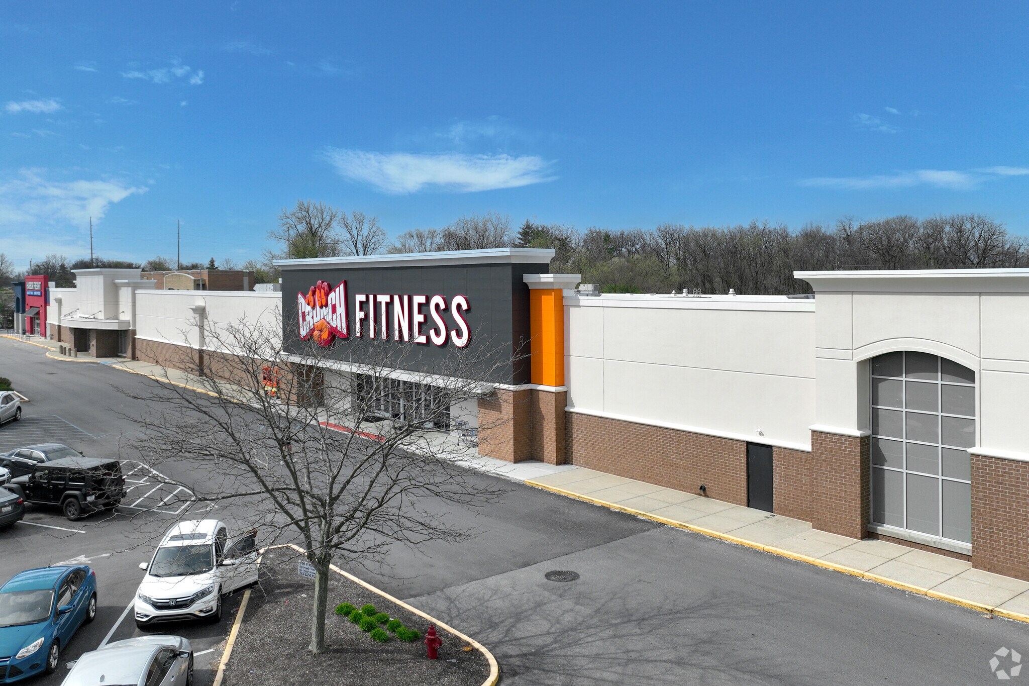 8752 Michigan Rd, Indianapolis, IN à louer Photo principale– Image 1 sur 20