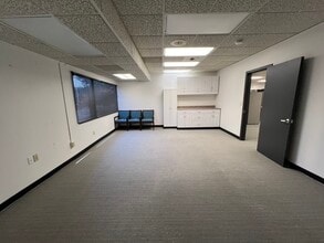 1933-1955 Jadwin Ave, Richland, WA à louer Photo intérieure– Image 2 sur 7