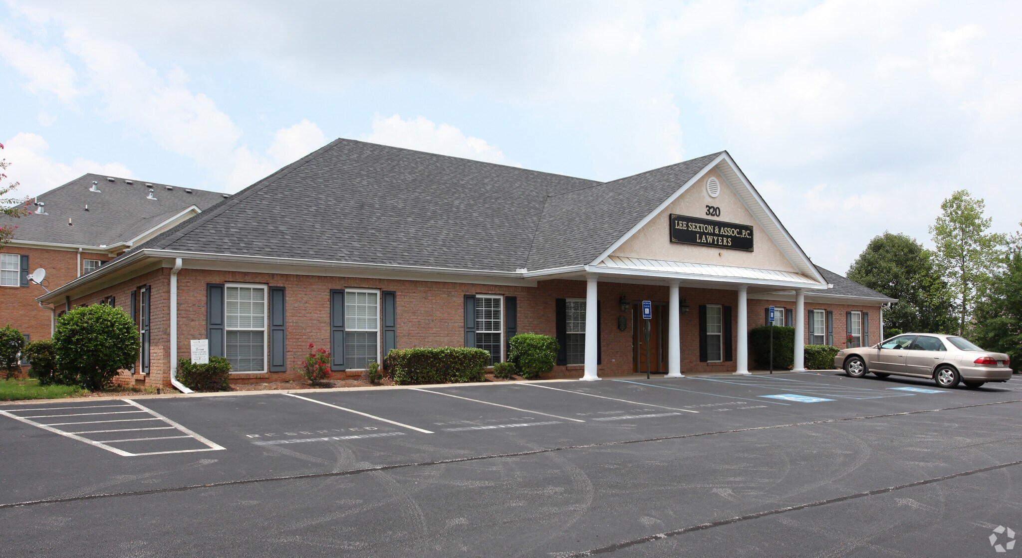 320 Corporate Center Ct, Stockbridge, GA à louer Photo principale– Image 1 sur 3