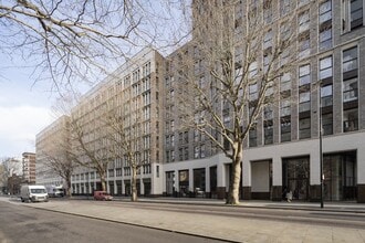 133 Blackfriars Rd, Londres à louer Photo de l’immeuble– Image 1 sur 1