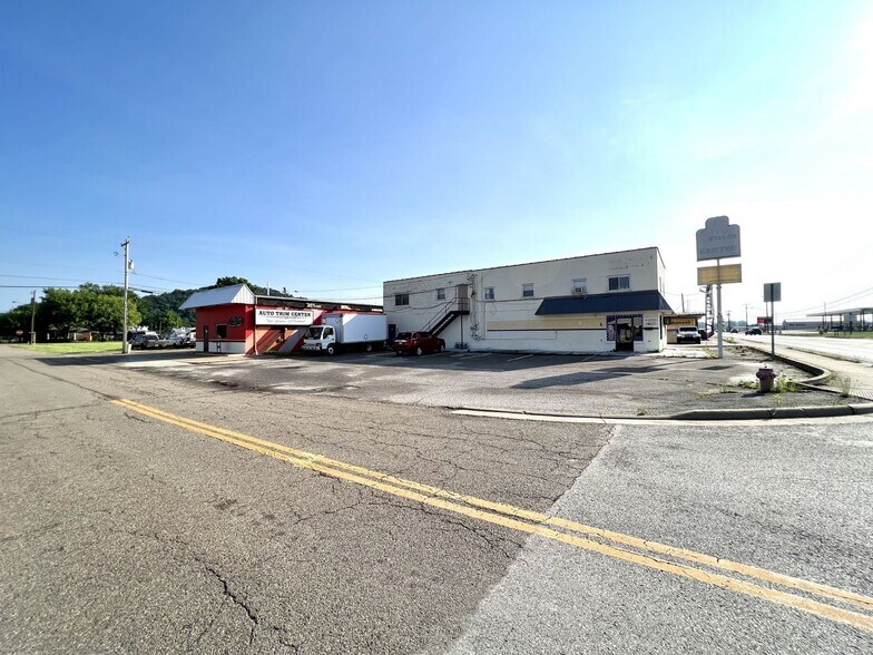 18 Berger Ave, Gallipolis, OH à vendre - Photo de l’immeuble – Image 1 sur 13