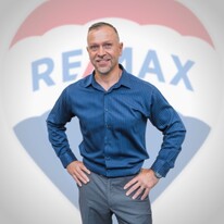 Patrick Maxam