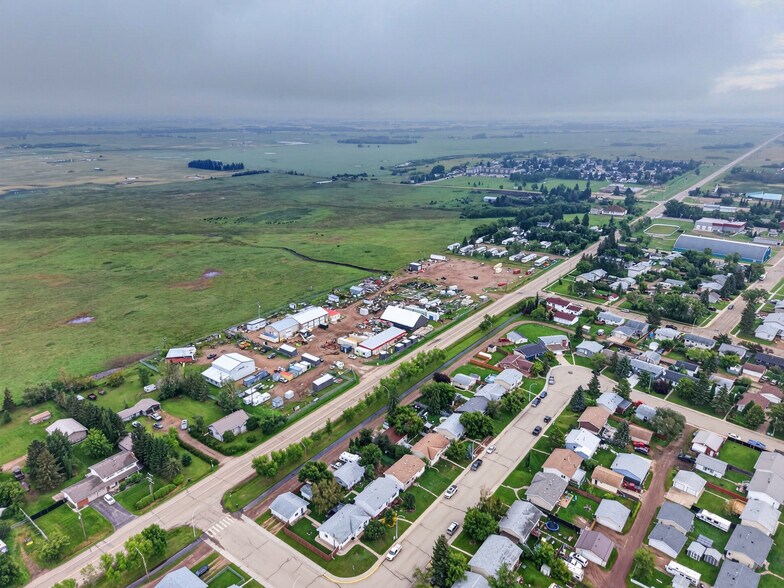 5130 52 Avenue, Bruderheim, AB à vendre - Photo de l’immeuble – Image 3 sur 50