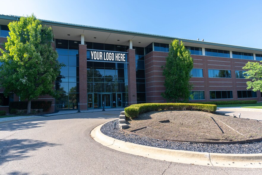 19975 Victor Pky, Livonia, MI à louer - Photo de l’immeuble – Image 3 sur 18