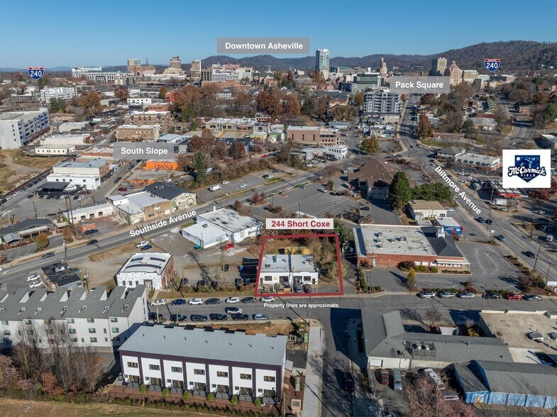244 Short Coxe Ave, Asheville, NC à vendre - Photo de l’immeuble – Image 2 sur 36