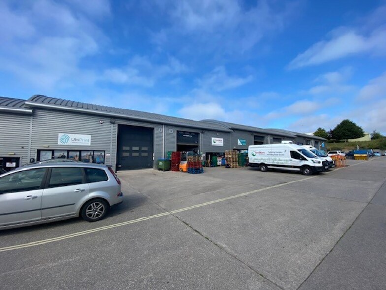 47 Sisna Park Rd, Plymouth à louer - Photo de l’immeuble – Image 3 sur 3