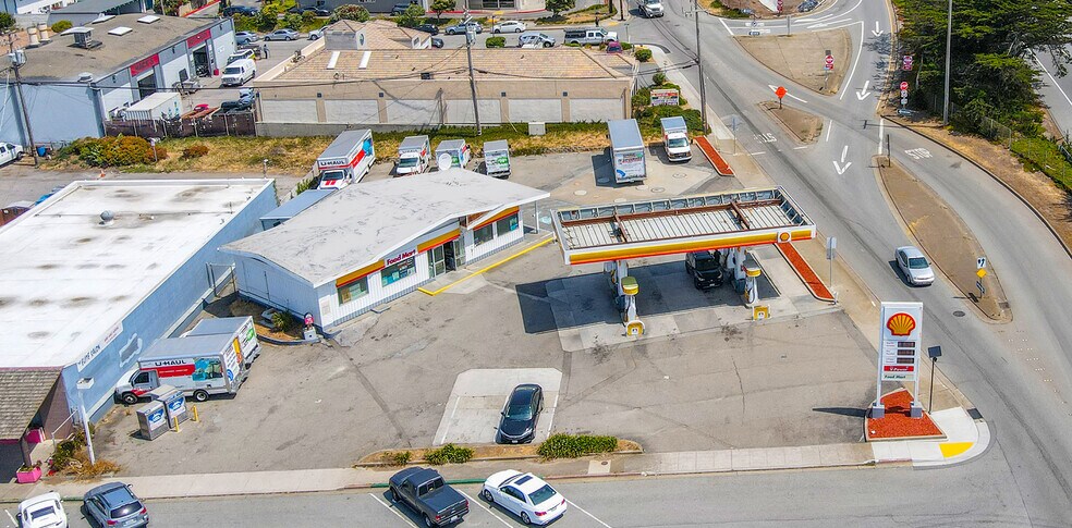 95 Bill Drake Way, Pacifica, CA à vendre - Photo de l’immeuble – Image 2 sur 5