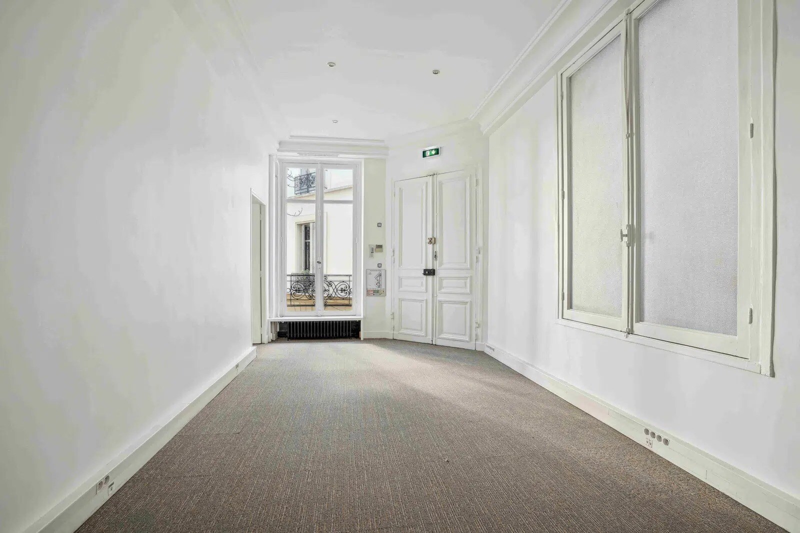 81 Rue Jouffroy D'Abbans, Paris à louer Photo intérieure– Image 1 sur 6