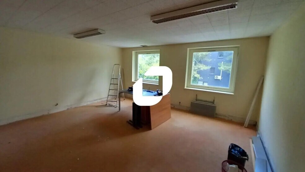 Bureau dans VILLENEUVE-D'ASCQ à vendre - Photo de l’immeuble – Image 2 sur 9