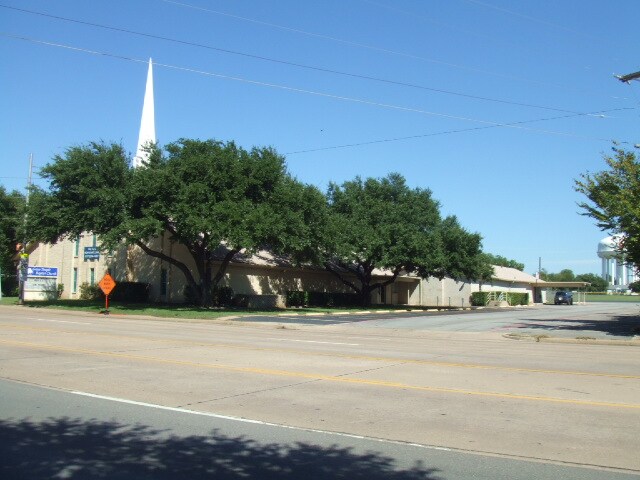 1919 S Collins St, Arlington, TX à vendre Photo principale– Image 1 sur 51