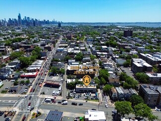 Plus de détails pour 2380 John F Kennedy Blvd, Jersey City, NJ - Local commercial à vendre