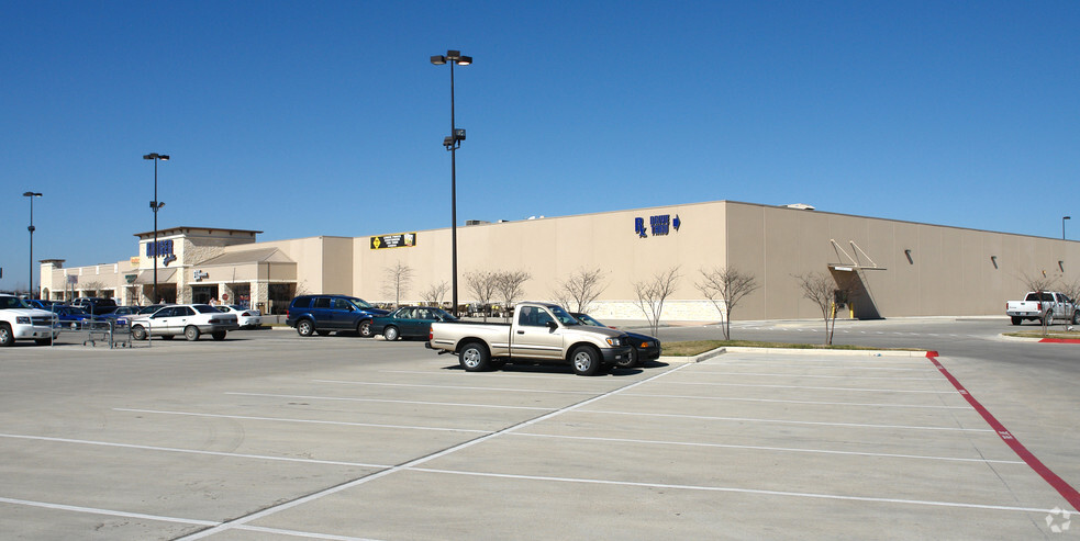 2303 Boonville Rd, Bryan, TX à louer - Photo de l’immeuble – Image 2 sur 3