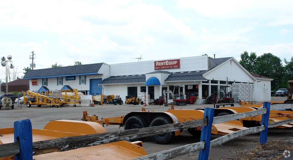 3900 Pearl Rd, Medina, OH à vendre - Photo de l’immeuble – Image 2 sur 2