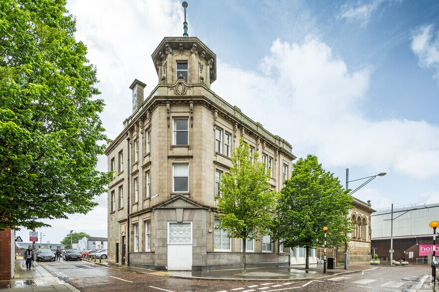 8-14 Darwen St, Blackburn à louer - Photo de l’immeuble – Image 3 sur 3