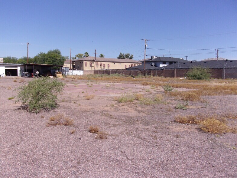 2920 38th st, Phoenix, AZ à vendre - Photo principale – Image 1 sur 6