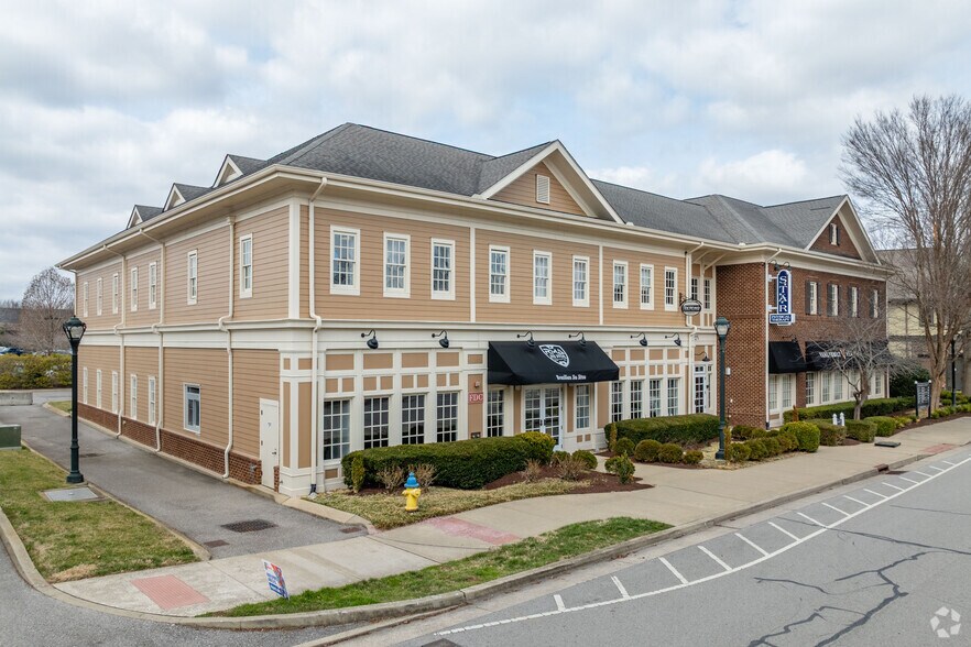 1025 Westhaven Blvd, Franklin, TN à louer - Photo de l’immeuble – Image 2 sur 5