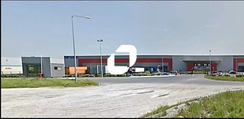 Industriel/Logistique dans Oudalle à louer - Photo de l’immeuble – Image 1 sur 1