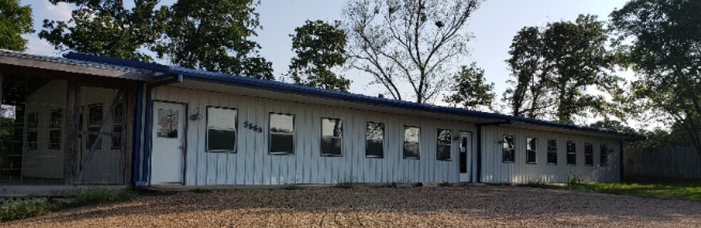 5668 E Highway 67, Alvarado, TX à louer - Photo principale – Image 1 sur 4
