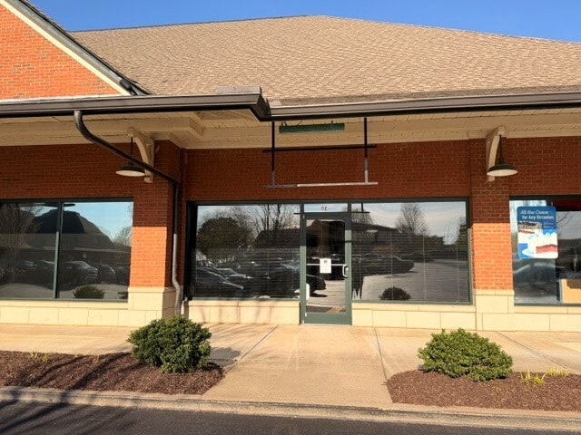 147 Reinhardt College Pky, Canton, GA à louer Photo de l’immeuble– Image 1 sur 6