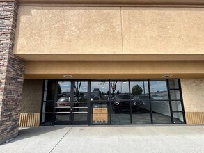 1824-1920 Blue Lakes Blvd, Twin Falls, ID à louer Photo de l’immeuble– Image 1 sur 8