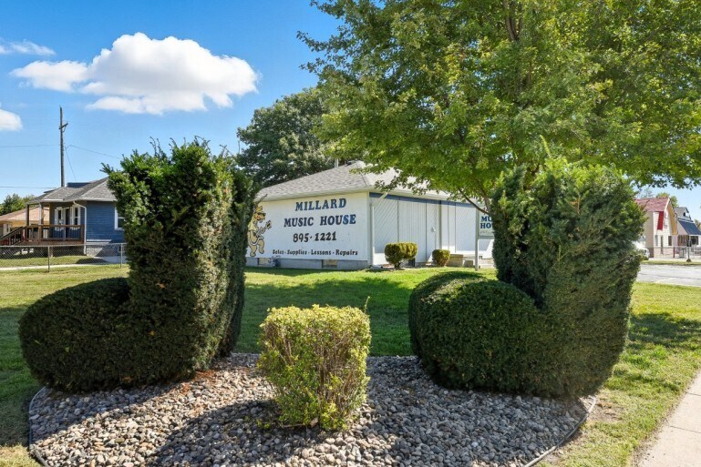 5053 S 136th St, Omaha, NE à vendre - Photo de l’immeuble – Image 2 sur 9