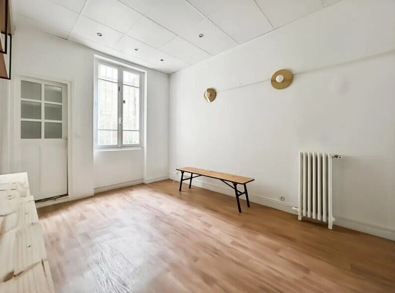 Bureau dans Paris à louer - Photo de l’immeuble – Image 3 sur 7