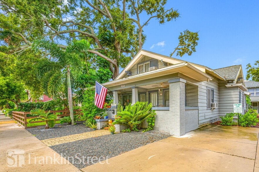 1026 12th St N, Saint Petersburg, FL à vendre - Photo de l’immeuble – Image 2 sur 17