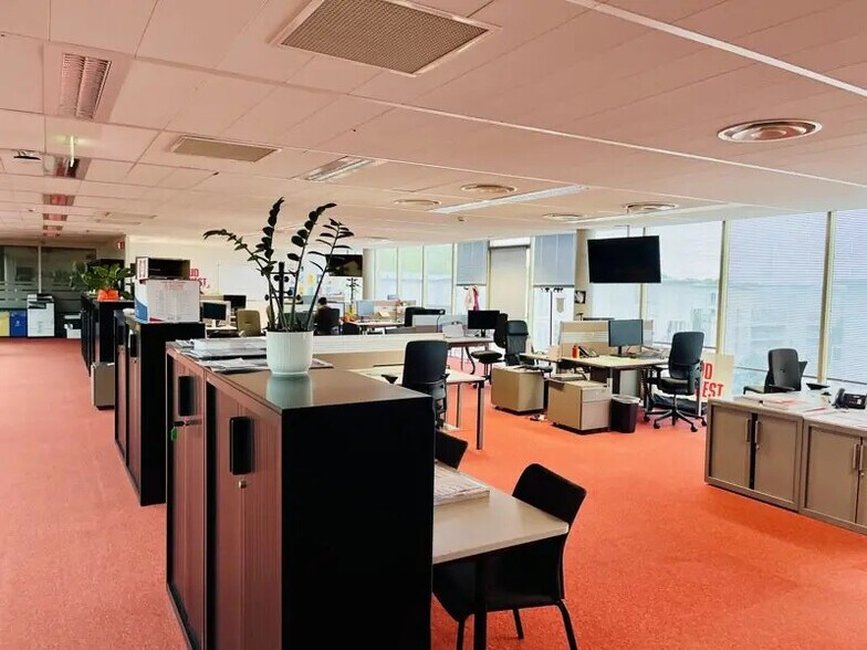 Local commercial dans Bordeaux à louer - Photo de l’immeuble – Image 3 sur 6