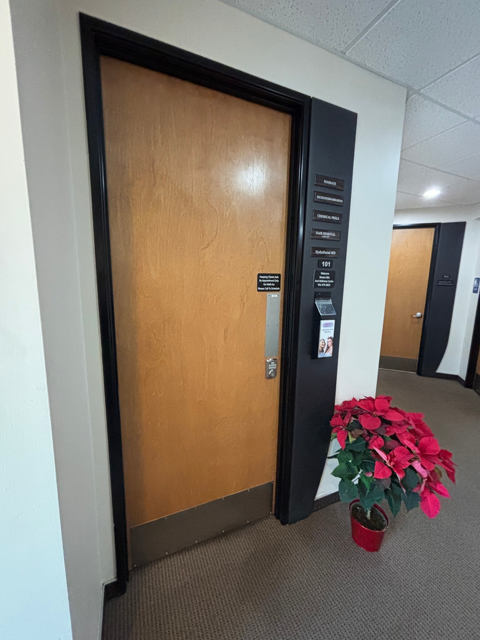 1611 Creekside Dr, Folsom, CA à louer Photo intérieure– Image 1 sur 25