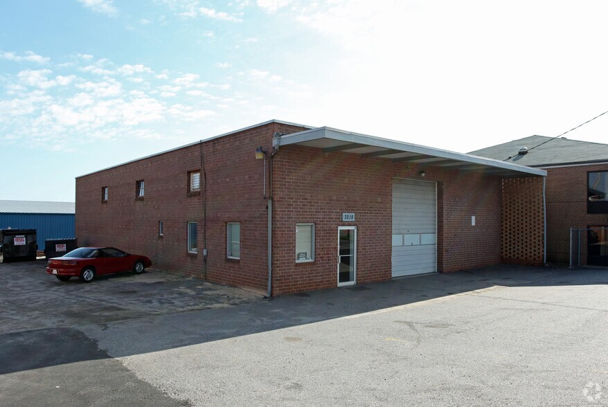 3218 Taylorsville Hwy, Statesville, NC à louer - Photo de l’immeuble – Image 2 sur 2
