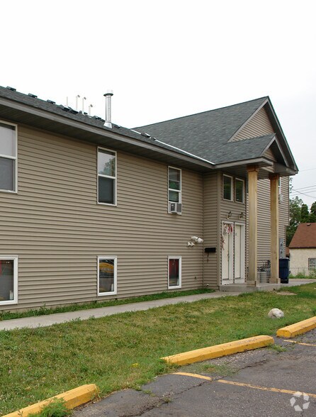 1599-1605 Rice St, Saint Paul, MN à vendre - Photo de l’immeuble – Image 2 sur 3