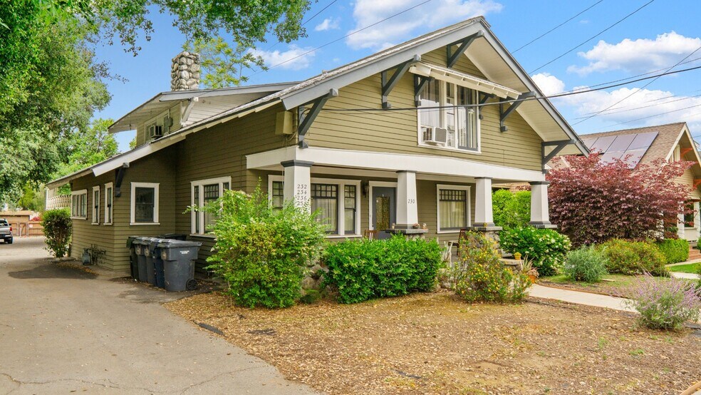 230 S Buena Vista St, Redlands, CA à vendre - Photo de l’immeuble – Image 2 sur 12